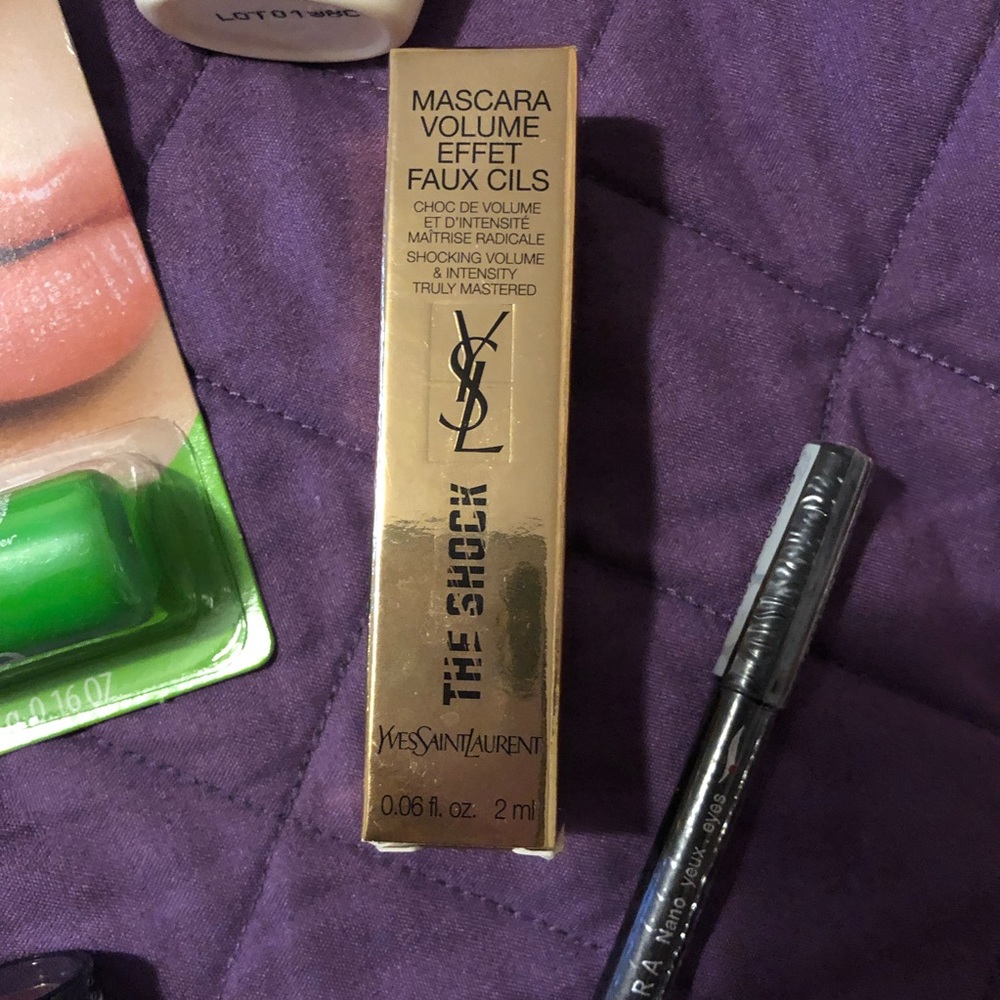 Beauty bundle! - Picture 2 of 6